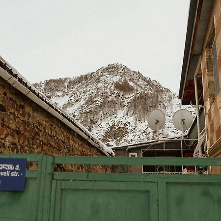 Arsenas Guest House Kazbegi Eksteriør billede