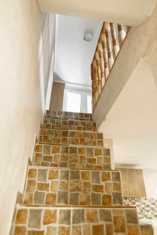 Arsenas Guest House Kazbegi Eksteriør billede