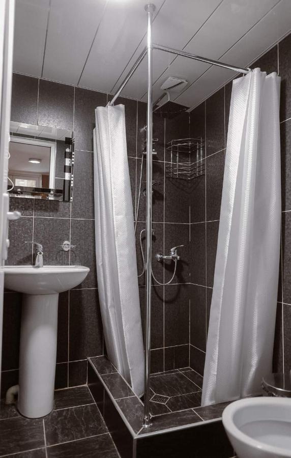 Arsenas Guest House Kazbegi Eksteriør billede